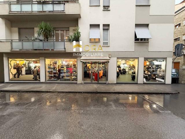 Negozio in vendita a Firenze