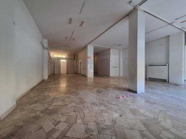 Negozio in vendita a Firenze