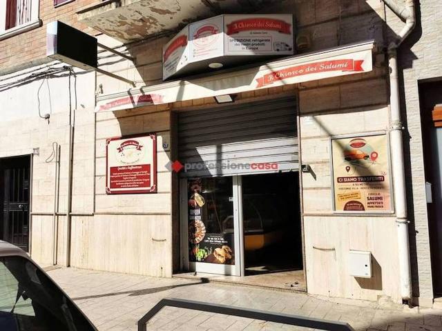 Negozio in vendita a Foggia