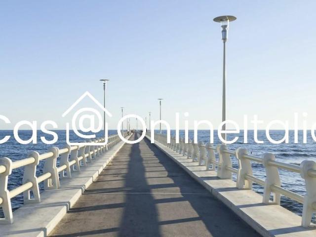 Negozio in vendita a Forte Dei Marmi