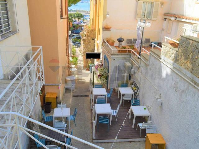 Negozio in vendita a Gaeta