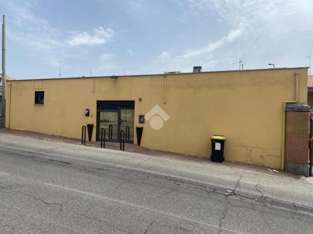 Negozio in vendita a Genzano Di Roma