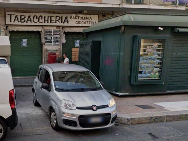 Negozio in vendita a Genova
