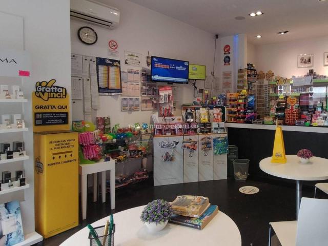 Locale commerciale in vendita a Impruneta