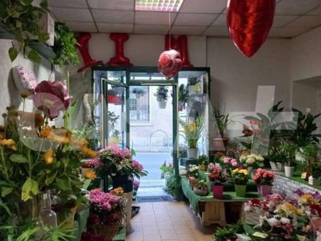 Negozio in vendita a Induno Olona