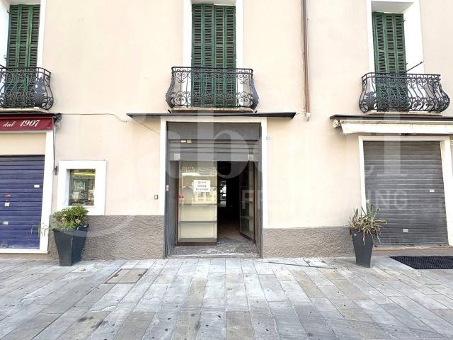 Negozio in vendita a La Spezia