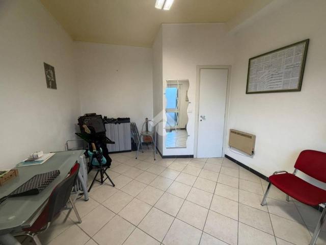 Negozio in vendita a La Spezia