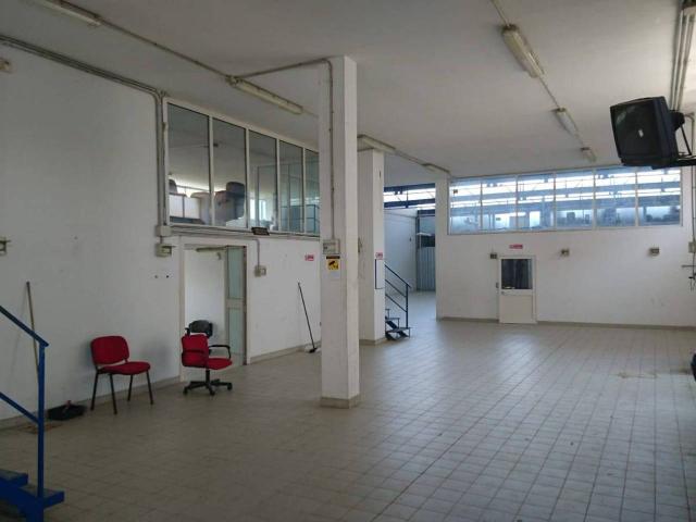 Negozio in vendita a Lapedona