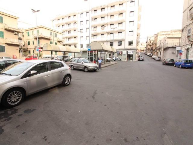 Negozio in vendita a Lentini