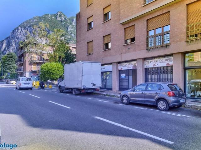 Negozio in vendita a Lecco
