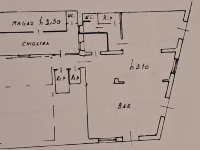 Negozio in vendita a Livorno