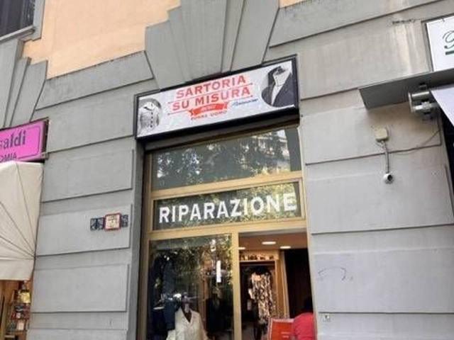 Negozio in vendita a Milano