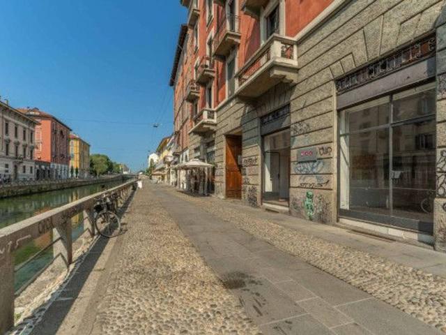 Negozio in vendita a Milano
