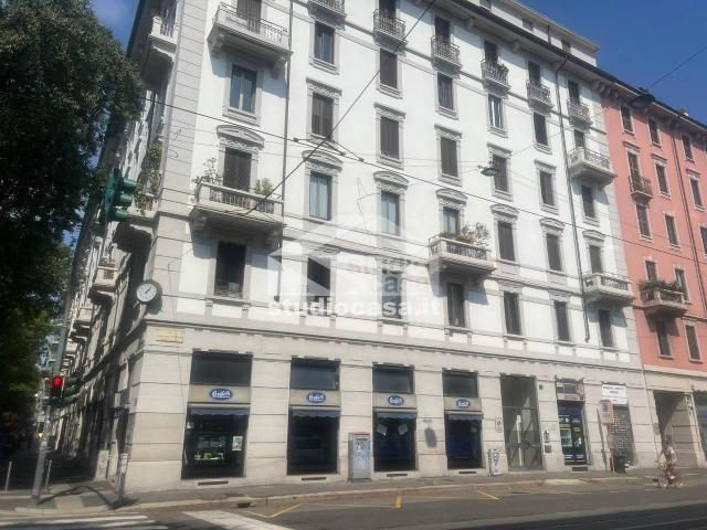 Negozio in vendita a Milano