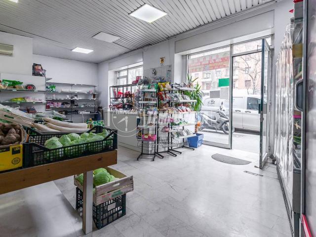Negozio in vendita a Milano