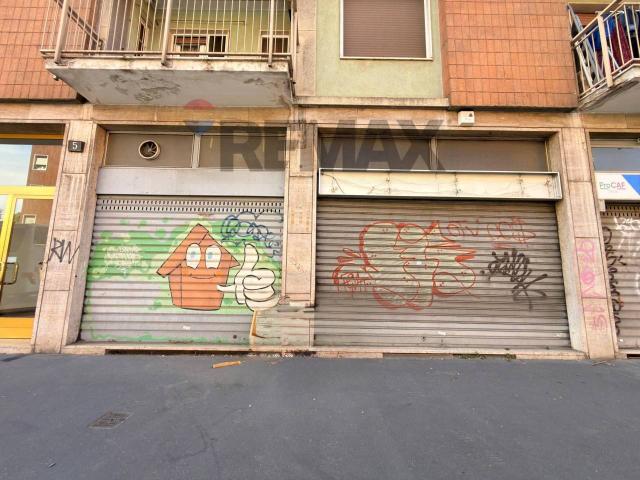 Negozio in vendita a Milano