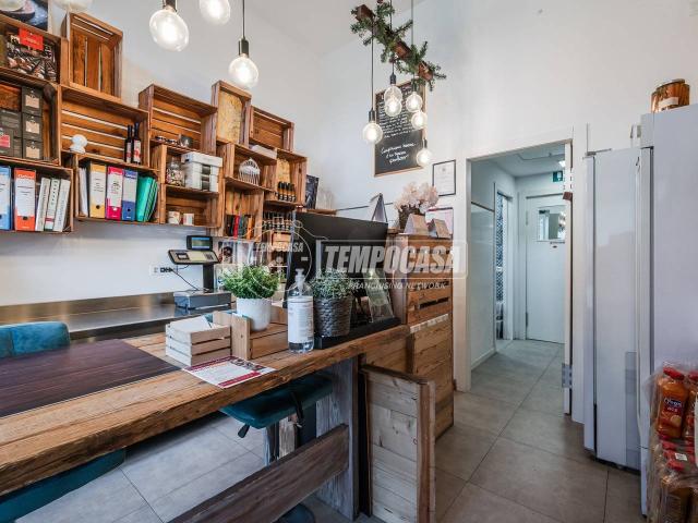 Negozio in vendita a Milano