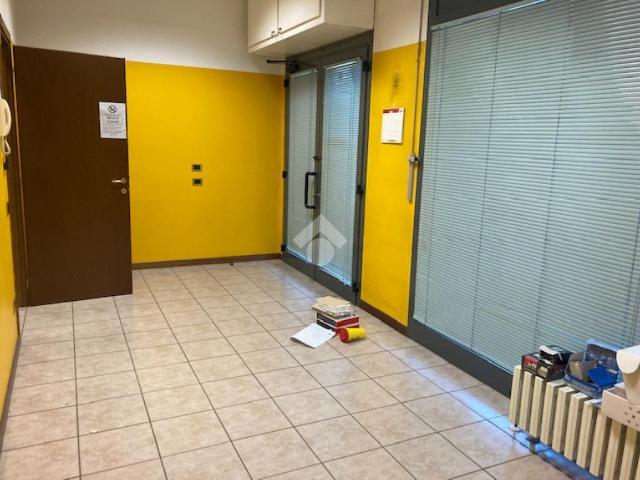 Negozio in vendita a Milano