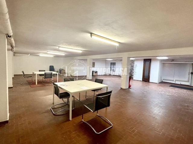 Negozio in vendita a Milano