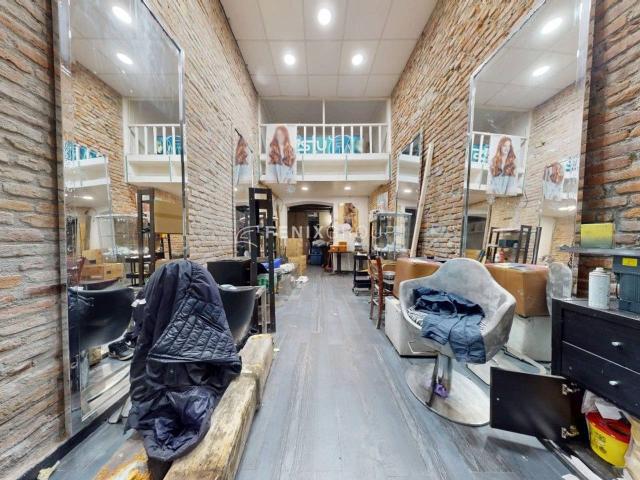 Negozio in vendita a Milano