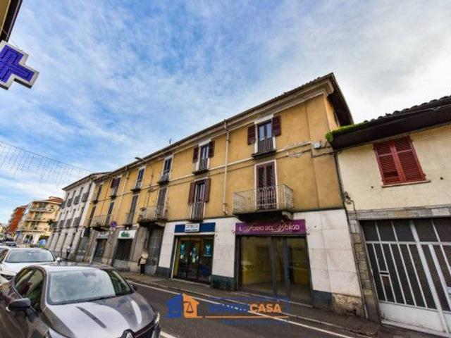 Negozio in vendita a Moncalieri