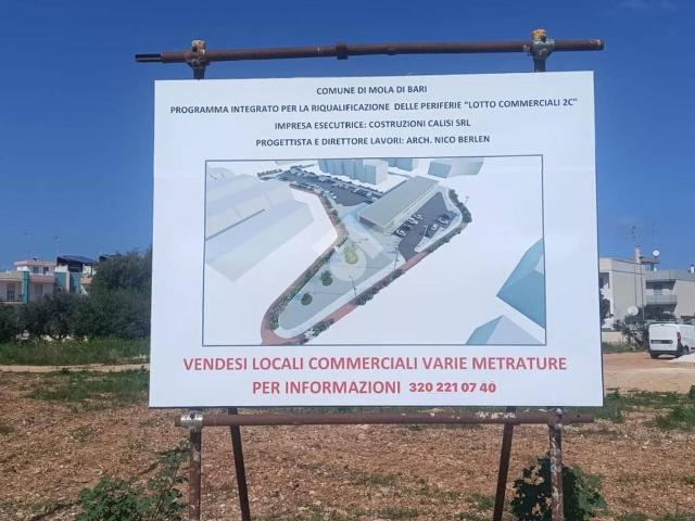 Negozio in vendita a Mola Di Bari