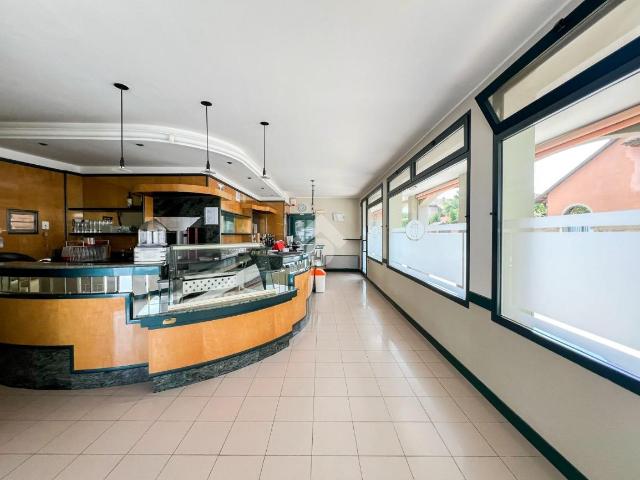 Negozio in vendita a Moscazzano