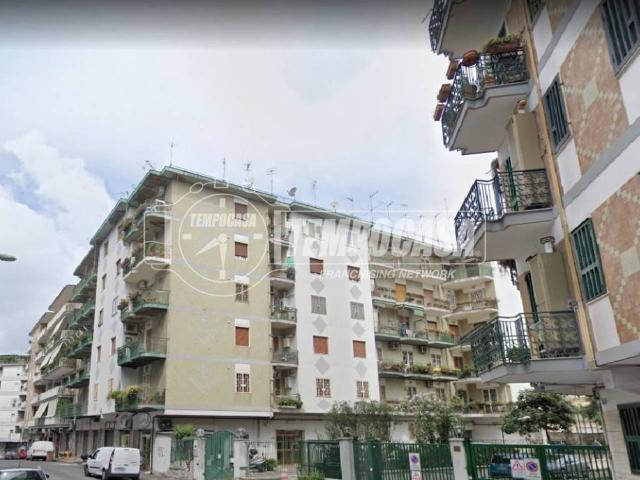 Negozio in vendita a Napoli