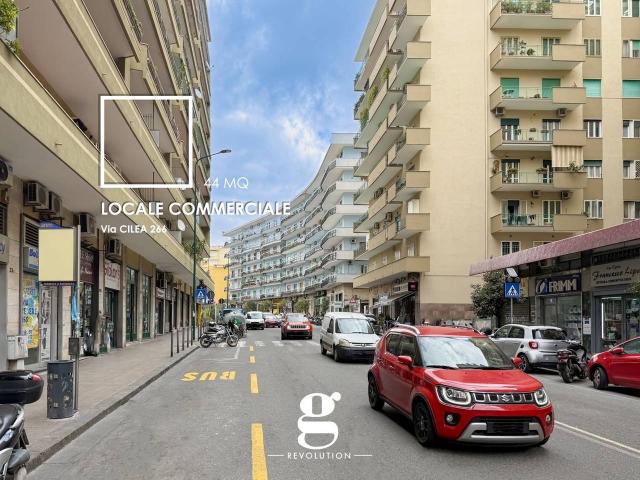 Negozio in vendita a Napoli