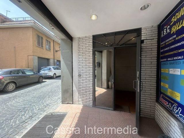 Negozio in vendita a Nepi