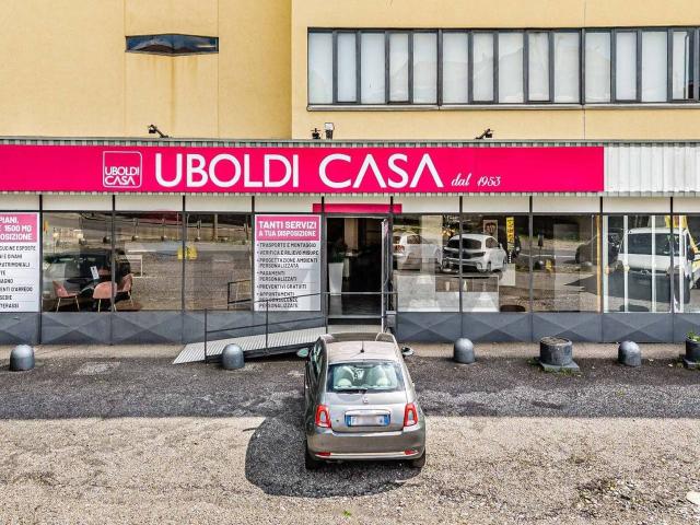 Negozio in vendita a Olgiate Olona