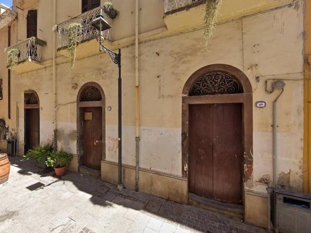 Negozio in vendita a Oristano