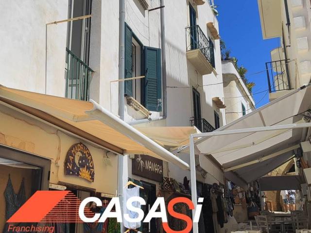 Negozio in vendita a Otranto