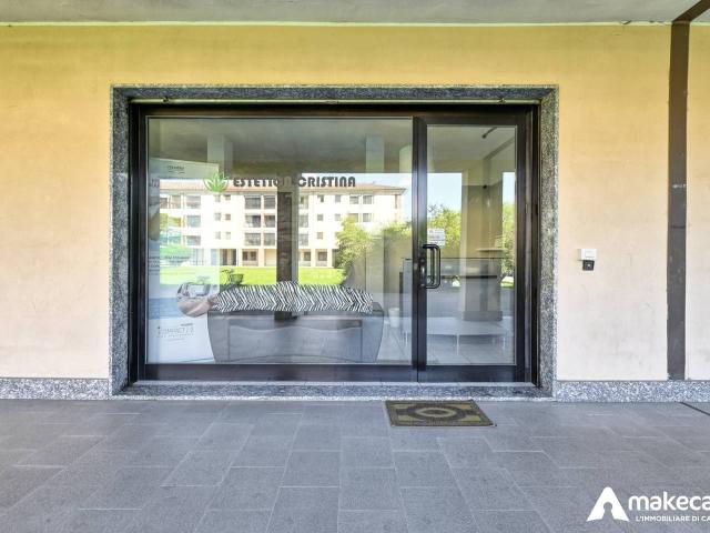 Negozio in vendita a Pantigliate