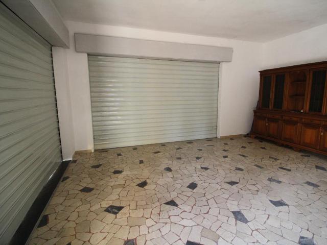 Negozio in vendita a Padova