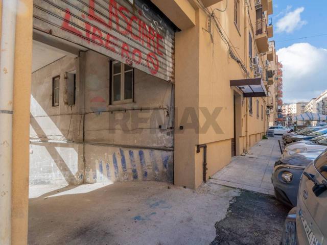 Negozio in vendita a Palermo