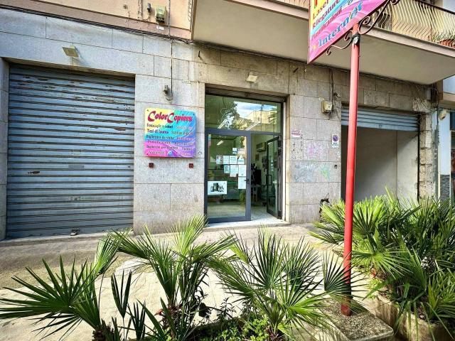 Negozio in vendita a Palermo