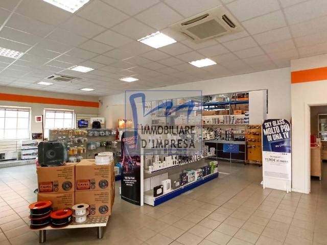 Negozio in vendita a Parma