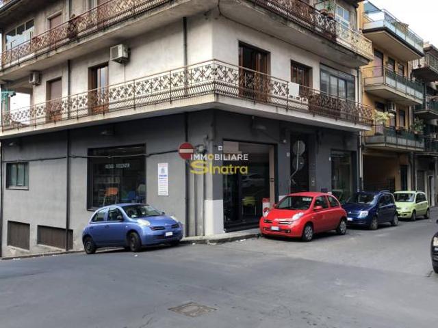 Negozio in vendita a Paterno'