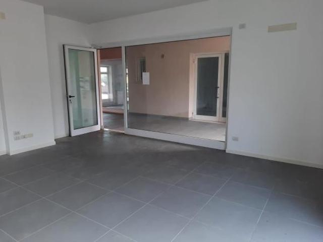 Negozio in vendita a Pederobba