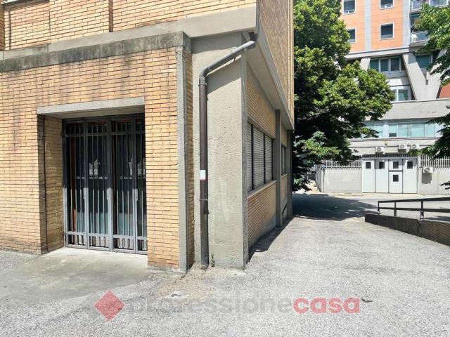 Negozio in vendita a Perugia