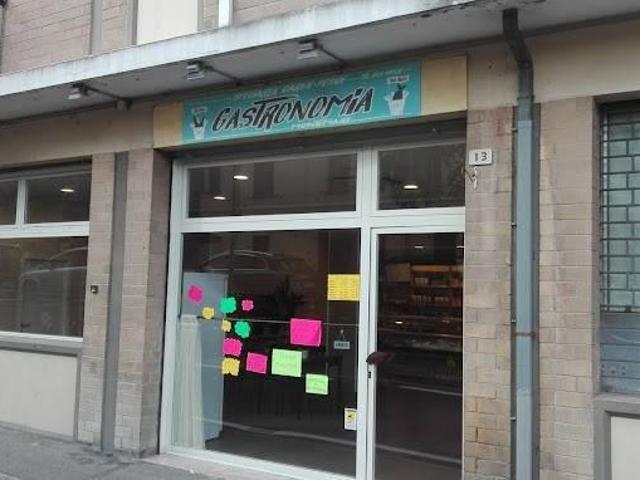 Negozio in vendita a Pesaro