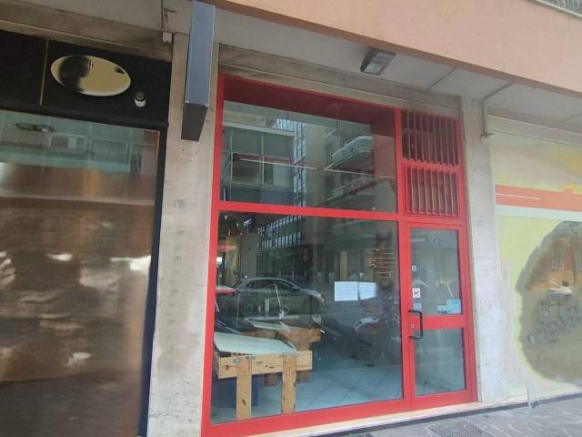 Negozio in vendita a Pescara