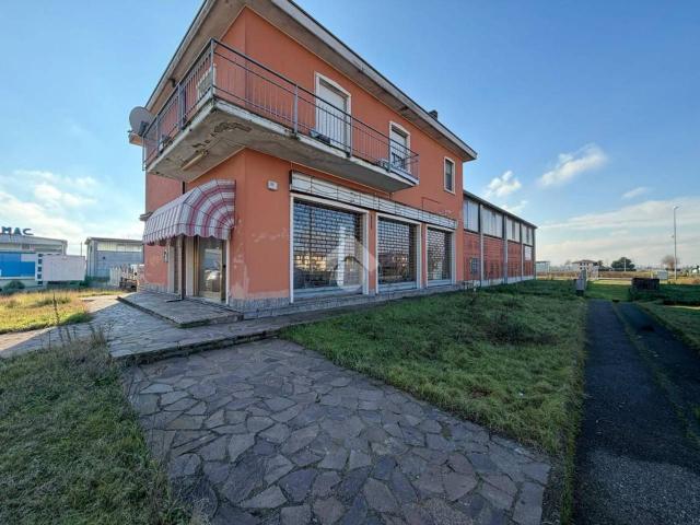 Negozio in vendita a Podenzano