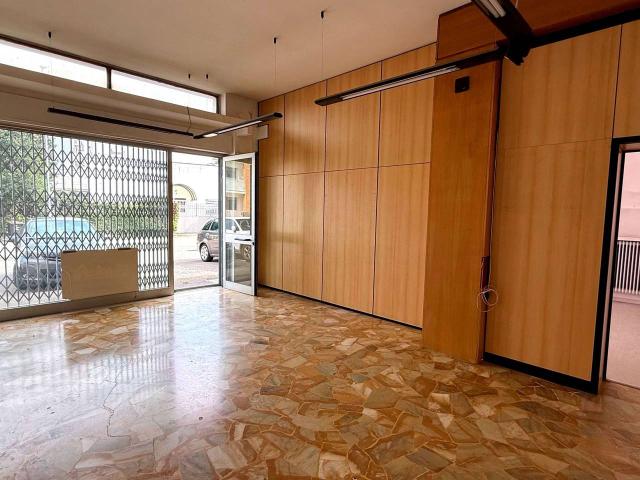 Negozio in vendita a Pordenone