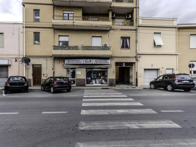 Negozio in vendita a Quartu Sant'Elena