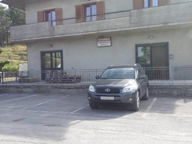 Negozio in vendita a Radicofani