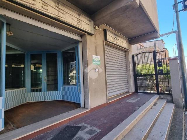 Negozio in vendita a Reggio Calabria