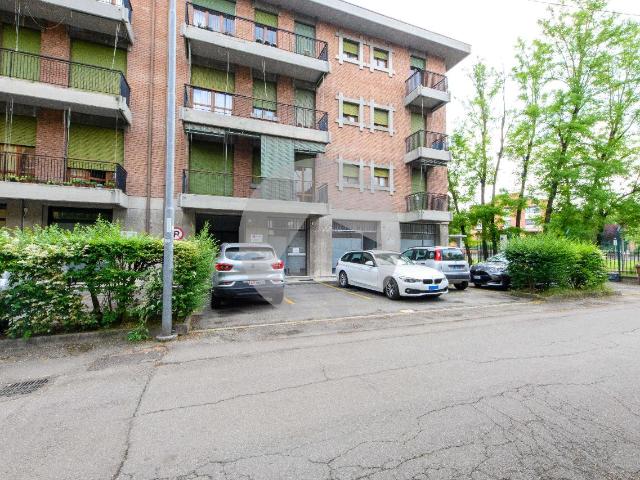 Negozio in vendita a Reggio Emilia