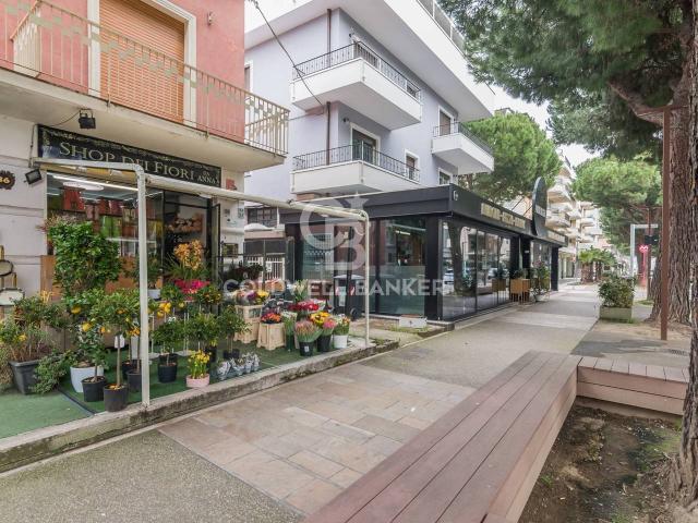 Negozio in vendita a Riccione